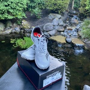 Saucony Women’s Kilkenny XC Running Flats SZ 10